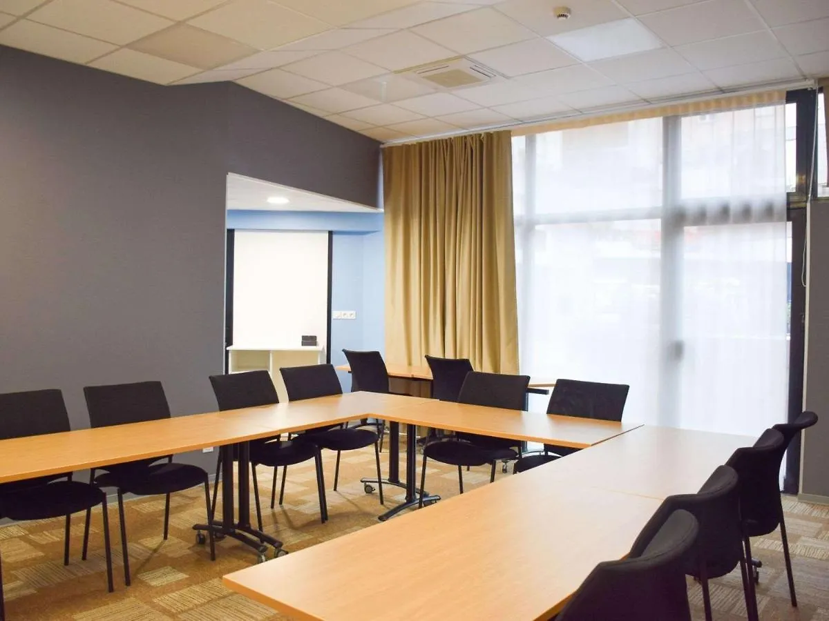 Hotel Ibis Rodez Centre 3*,